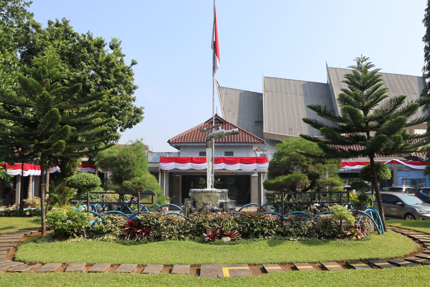 Kantor pusat Perumda Tirta Pakuan, Jalan Siliwangi